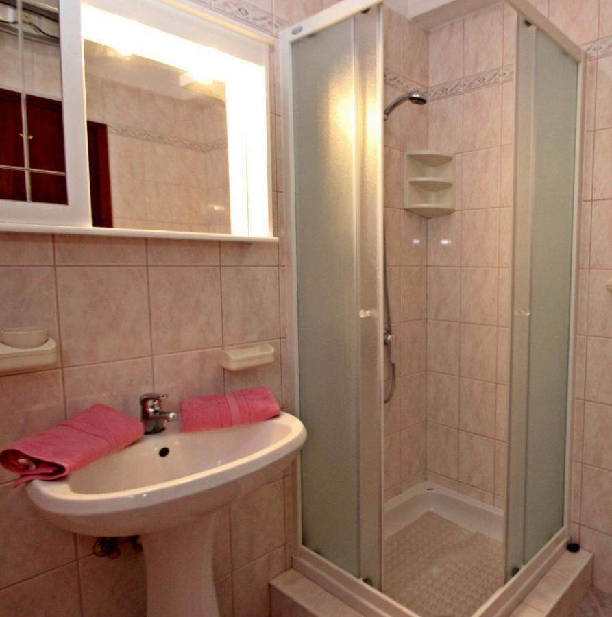 Apartman Ornela Пореч Екстер'єр фото